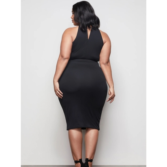 Brand New Good American Halter Crop Top! - Picture 8 of 8